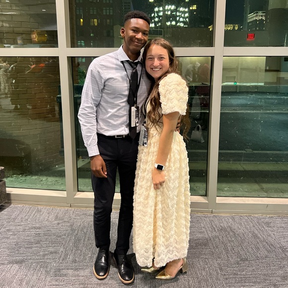 Meet your Posher, Riley - Picture 2 of 3